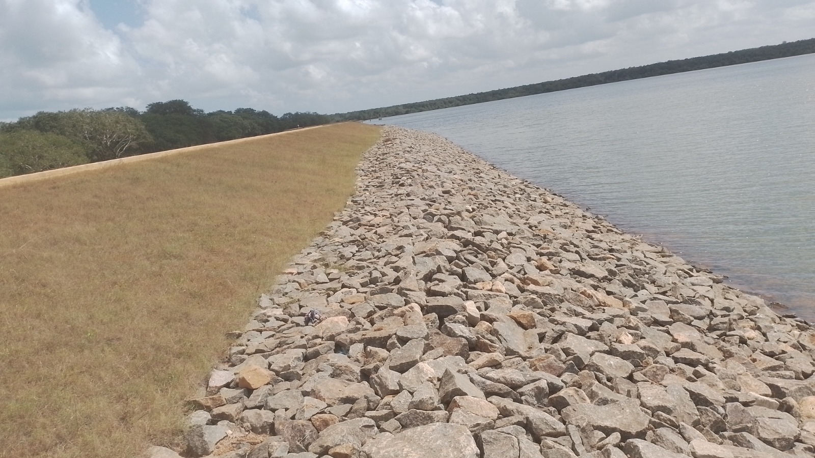 Rehabilitation of Kalmadu Scheme Headworks - Image 8